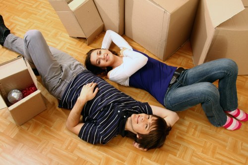 Local truck hire for furniture and boxes in West London